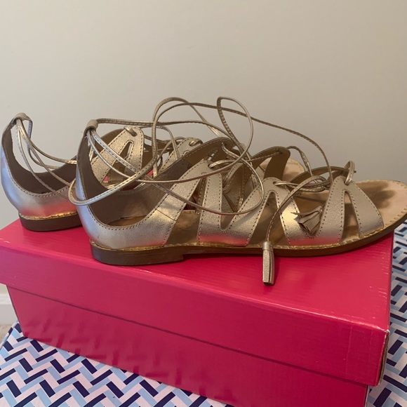 Lilly Pulitzer Fit To Be Tied Gladiator Sandals - Picture 1 of 3